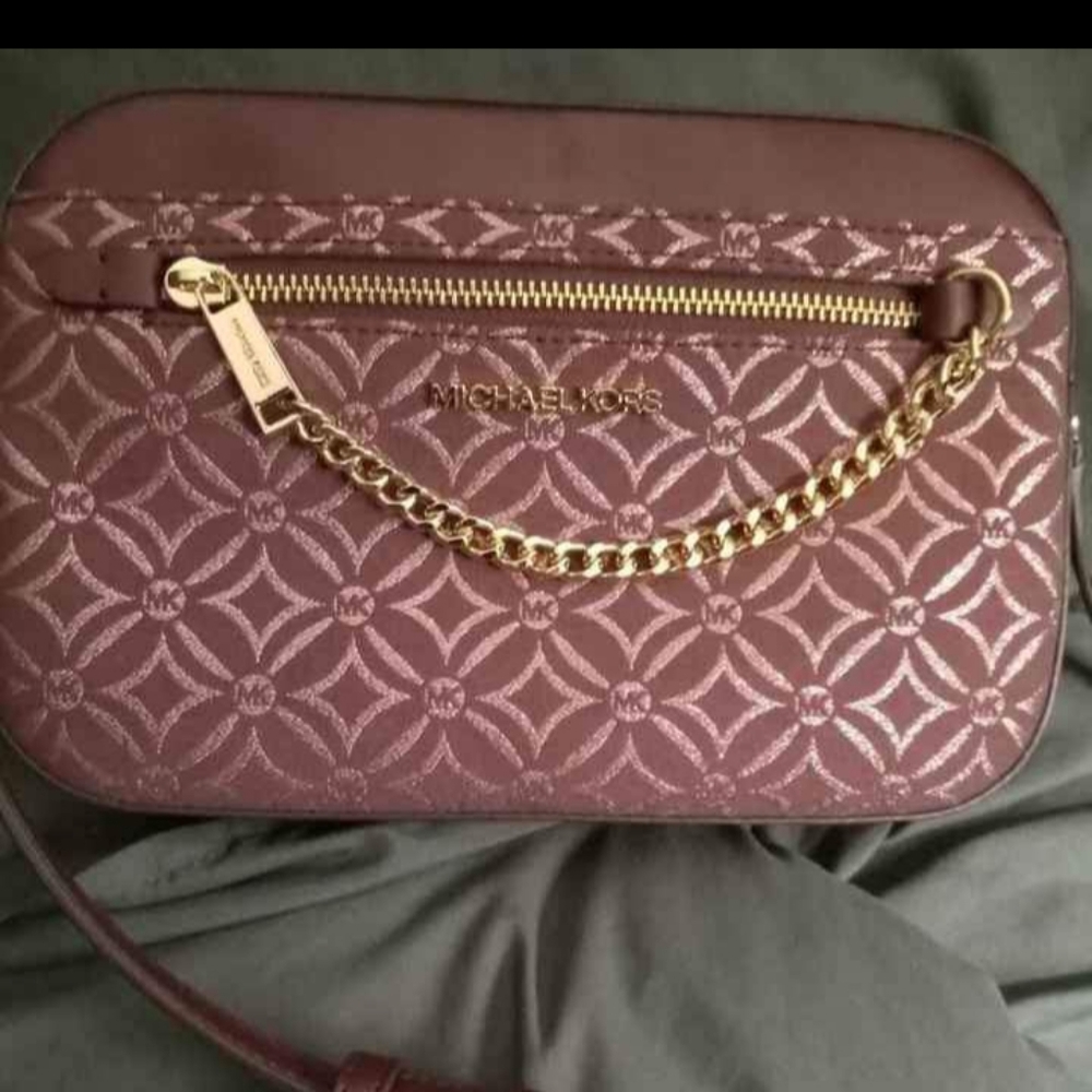 Michael kors purse